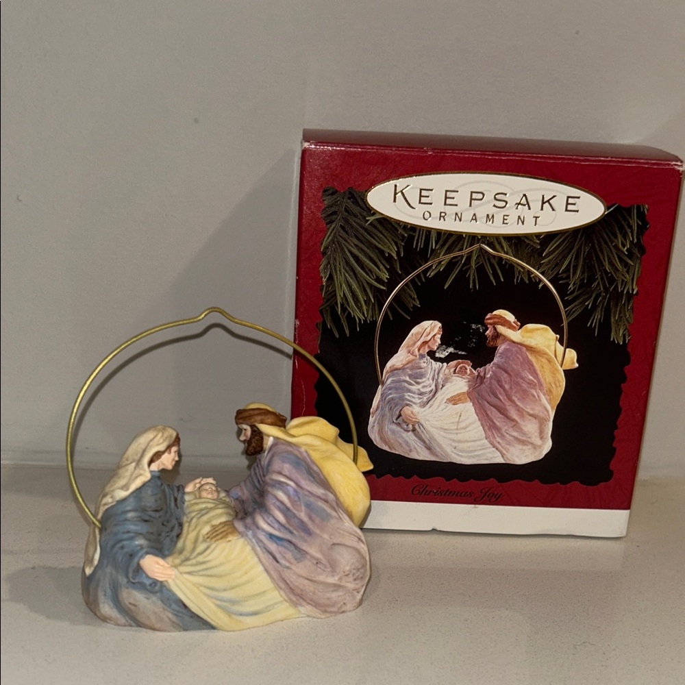 Christmas Joy 1996 - Hallmark Keepsake Ornament